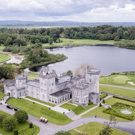 Dromoland Castle Hotel Newmarket-on-Fergus Eksteriør billede